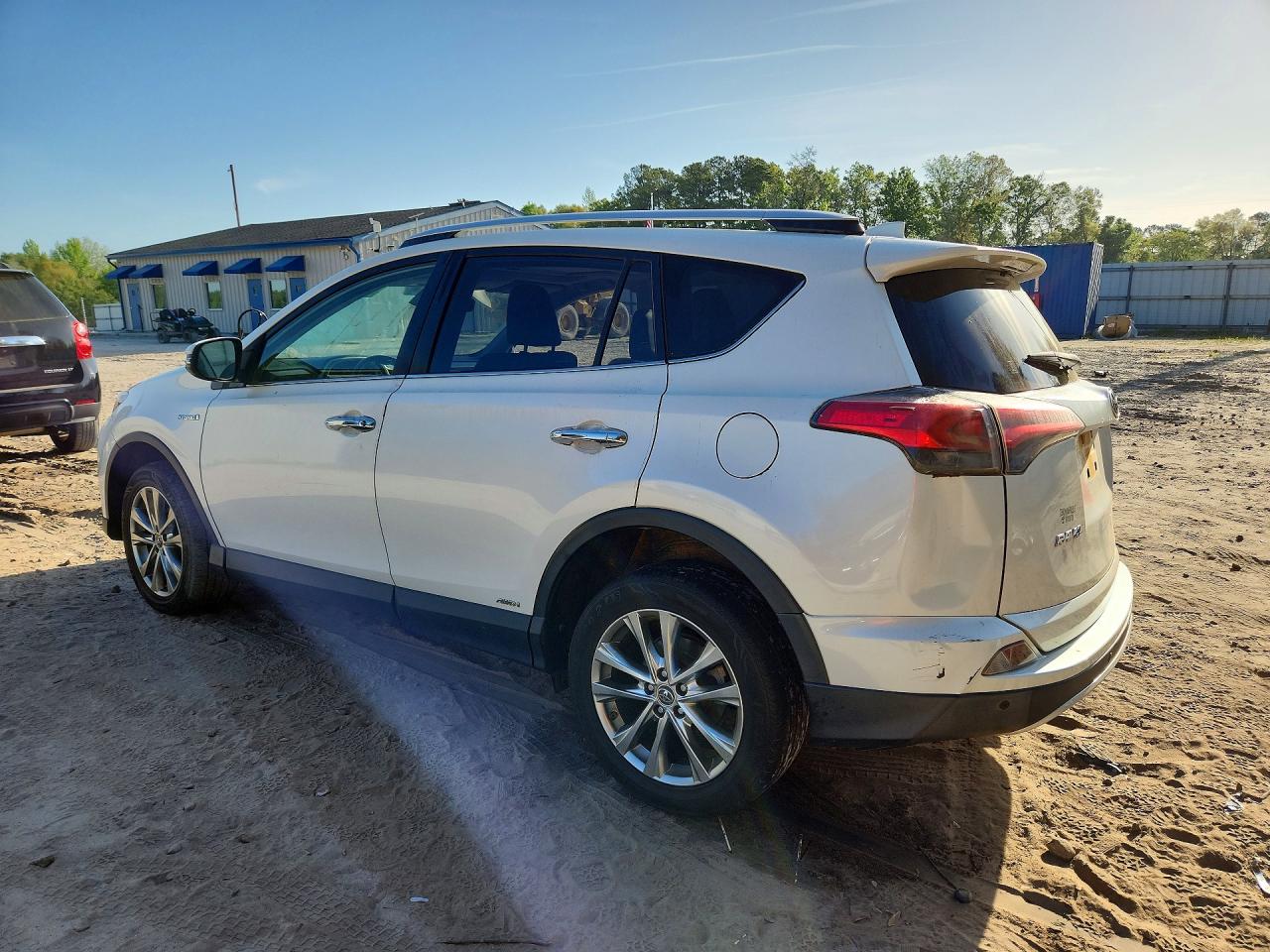 2016 TOYOTA RAV4