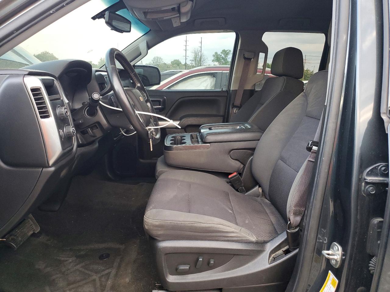 2017 CHEVROLET SILVERADO