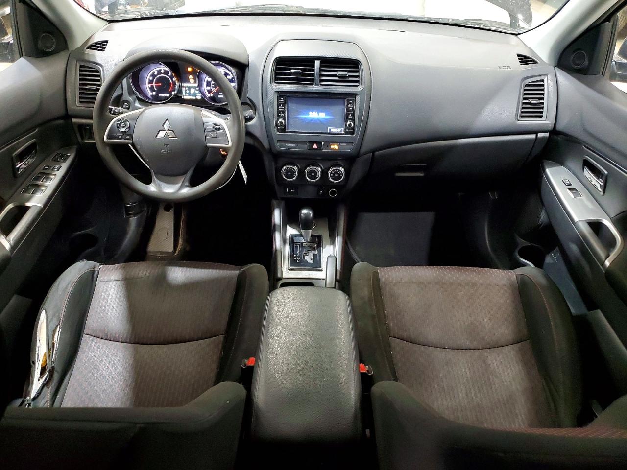 2019 MITSUBISHI OUTLANDER