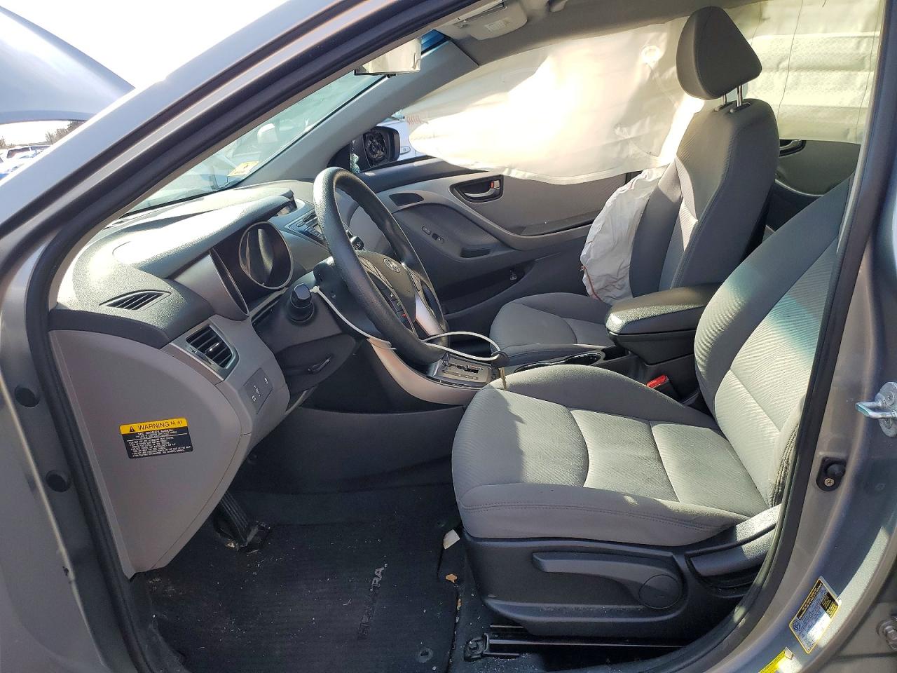2013 HYUNDAI ELANTRA
