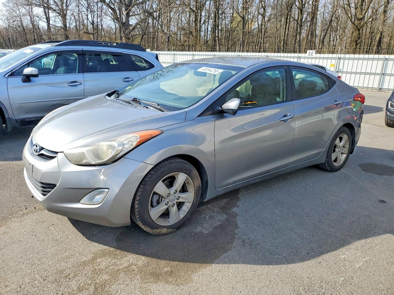2013 HYUNDAI ELANTRA