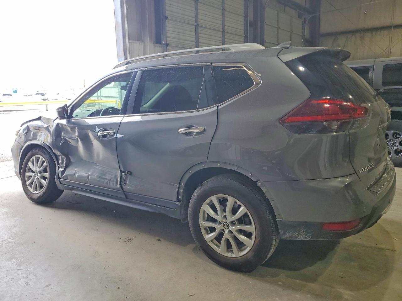 2019 NISSAN ROGUE