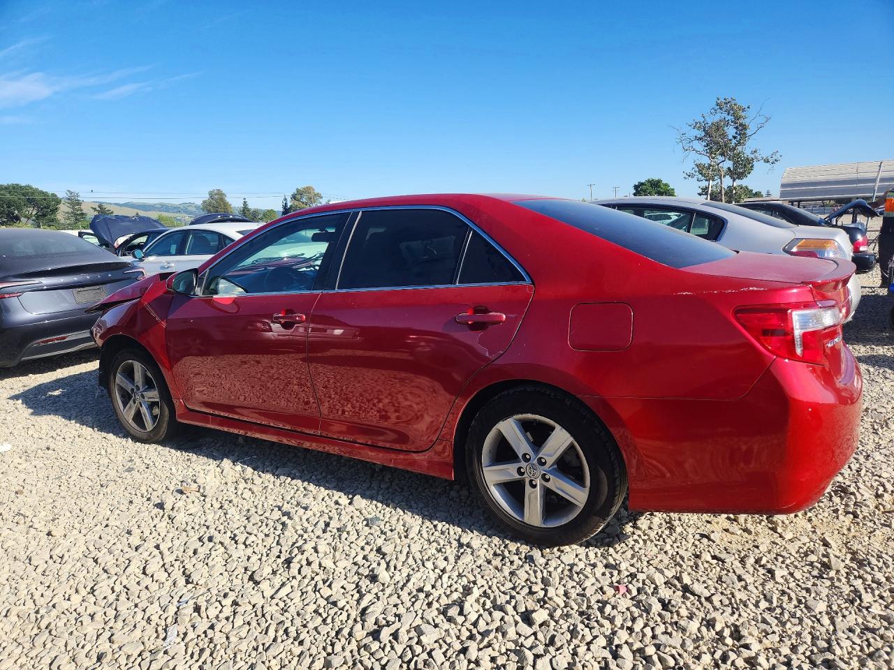 2014 TOYOTA CAMRY