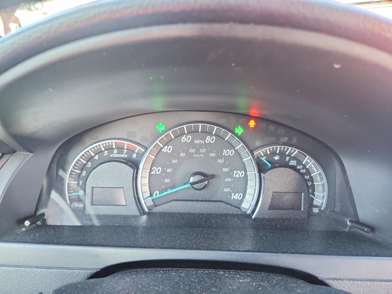 2014 TOYOTA CAMRY