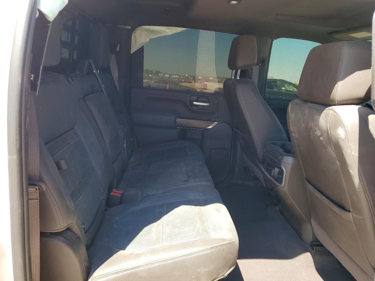 2022 GMC SIERRA