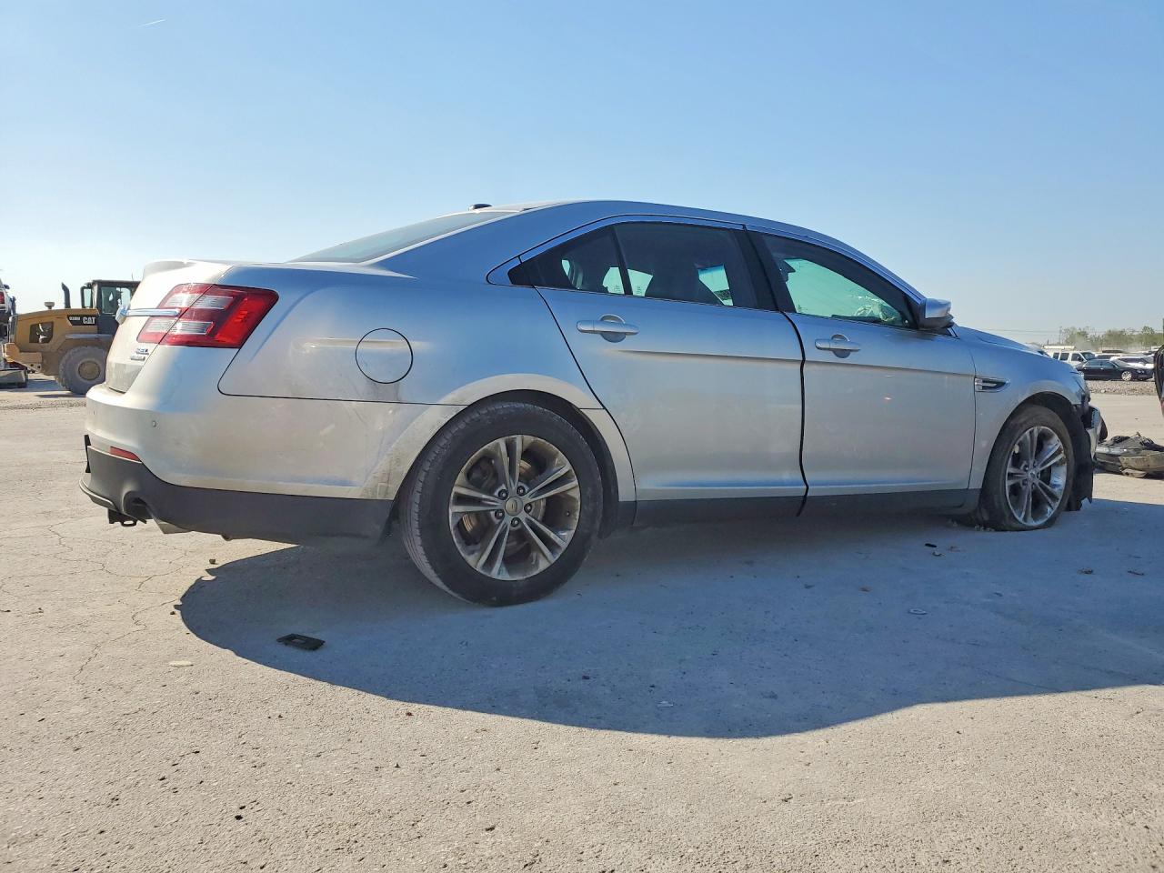 2016 FORD TAURUS
