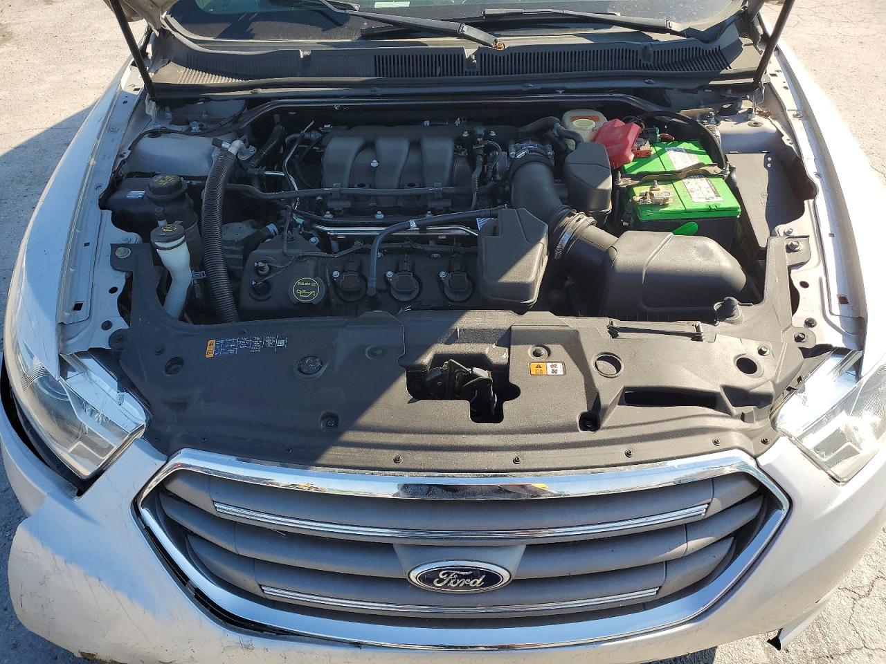 2016 FORD TAURUS