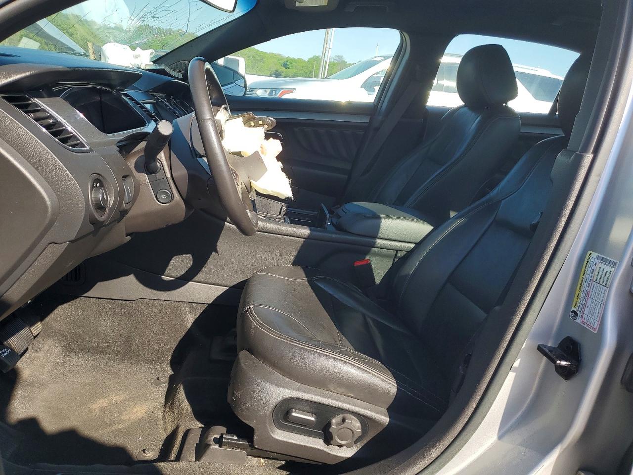 2016 FORD TAURUS