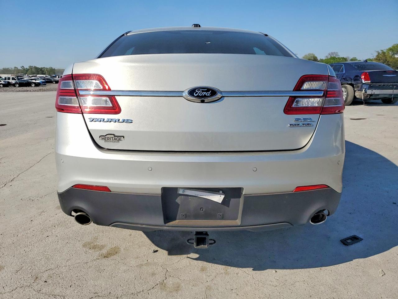 2016 FORD TAURUS