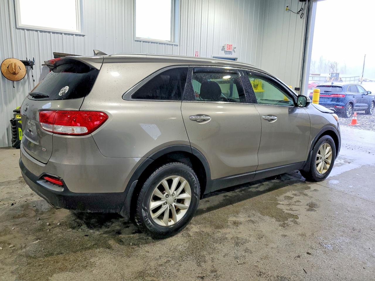 2016 KIA SORENTO