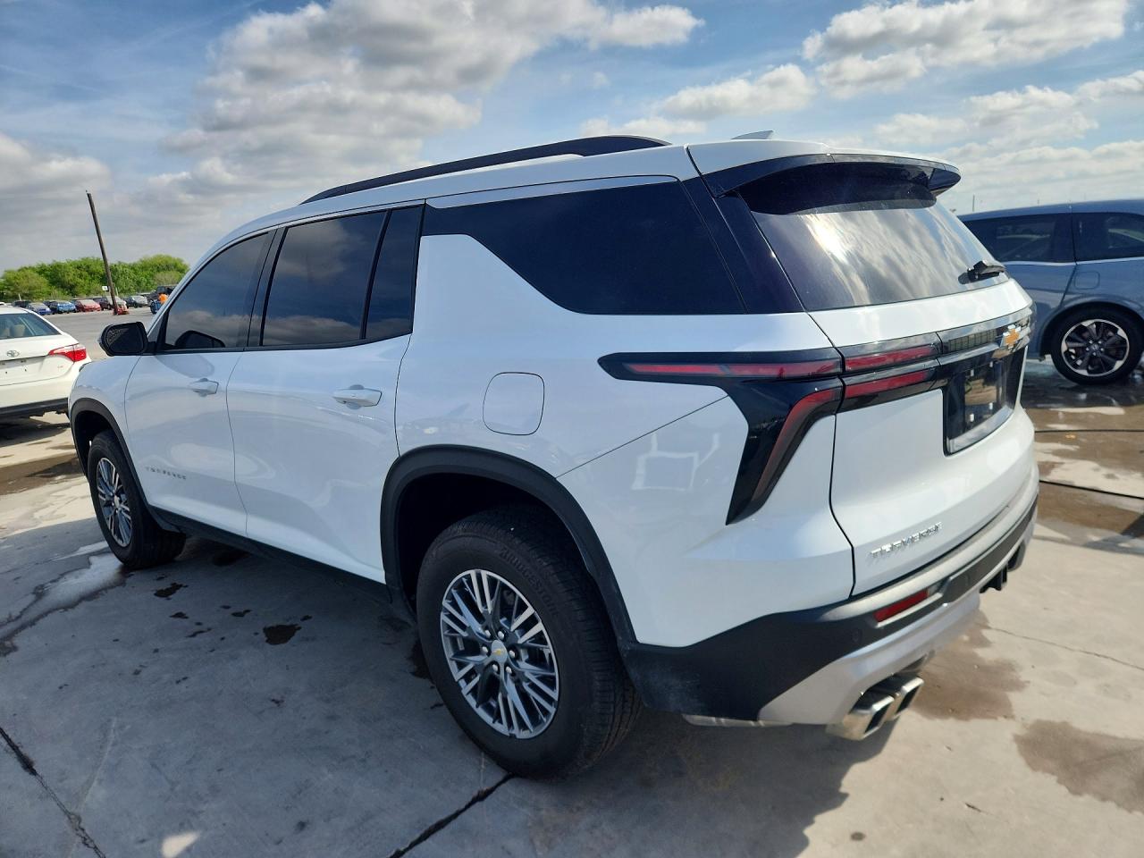 2024 CHEVROLET TRAVERSE