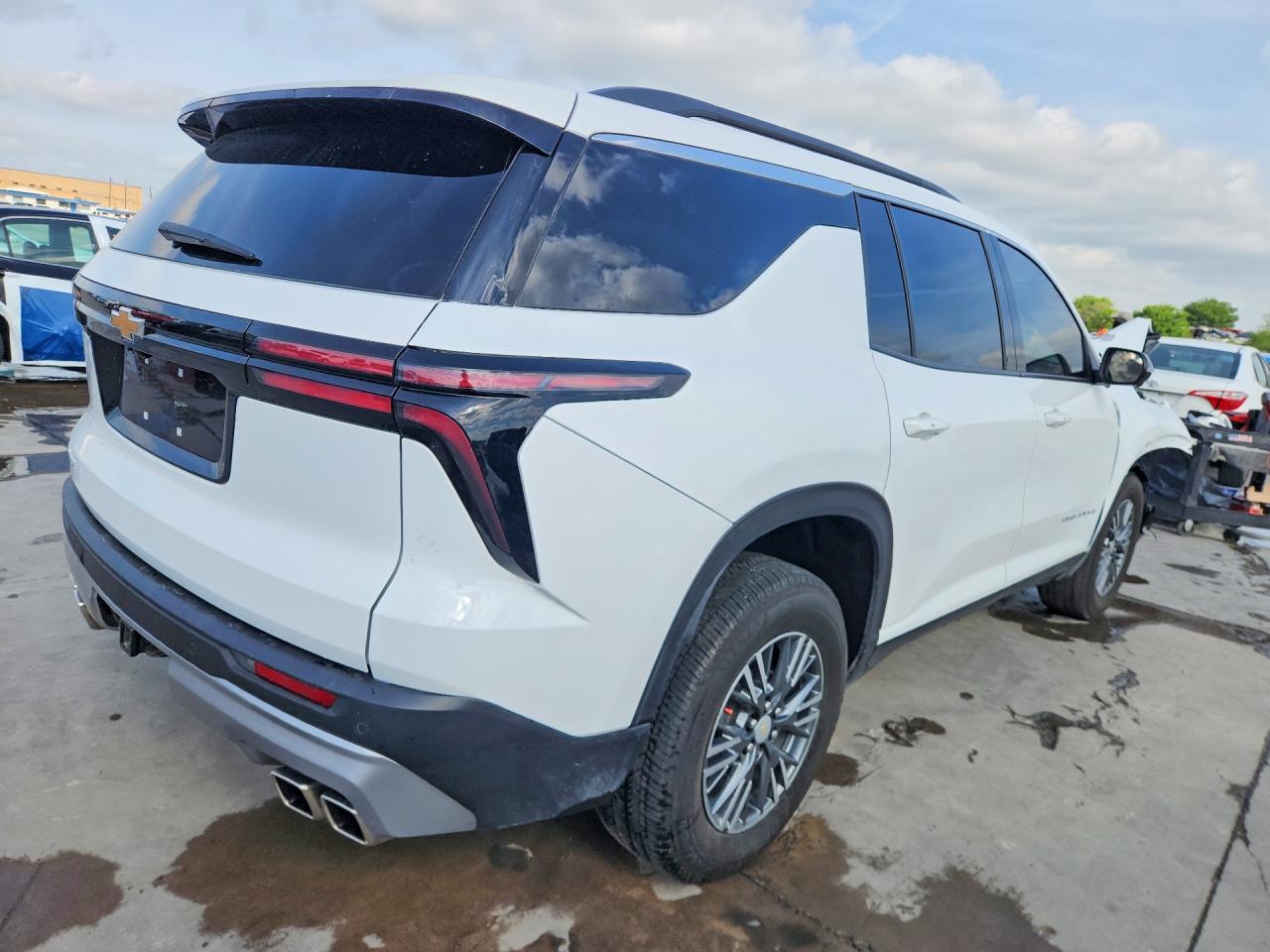 2024 CHEVROLET TRAVERSE