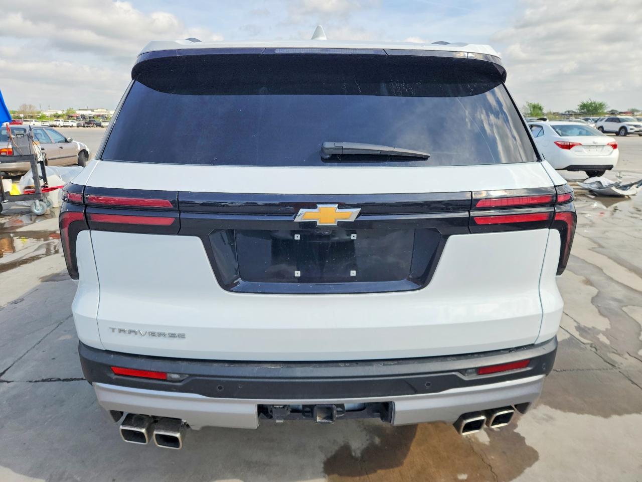 2024 CHEVROLET TRAVERSE