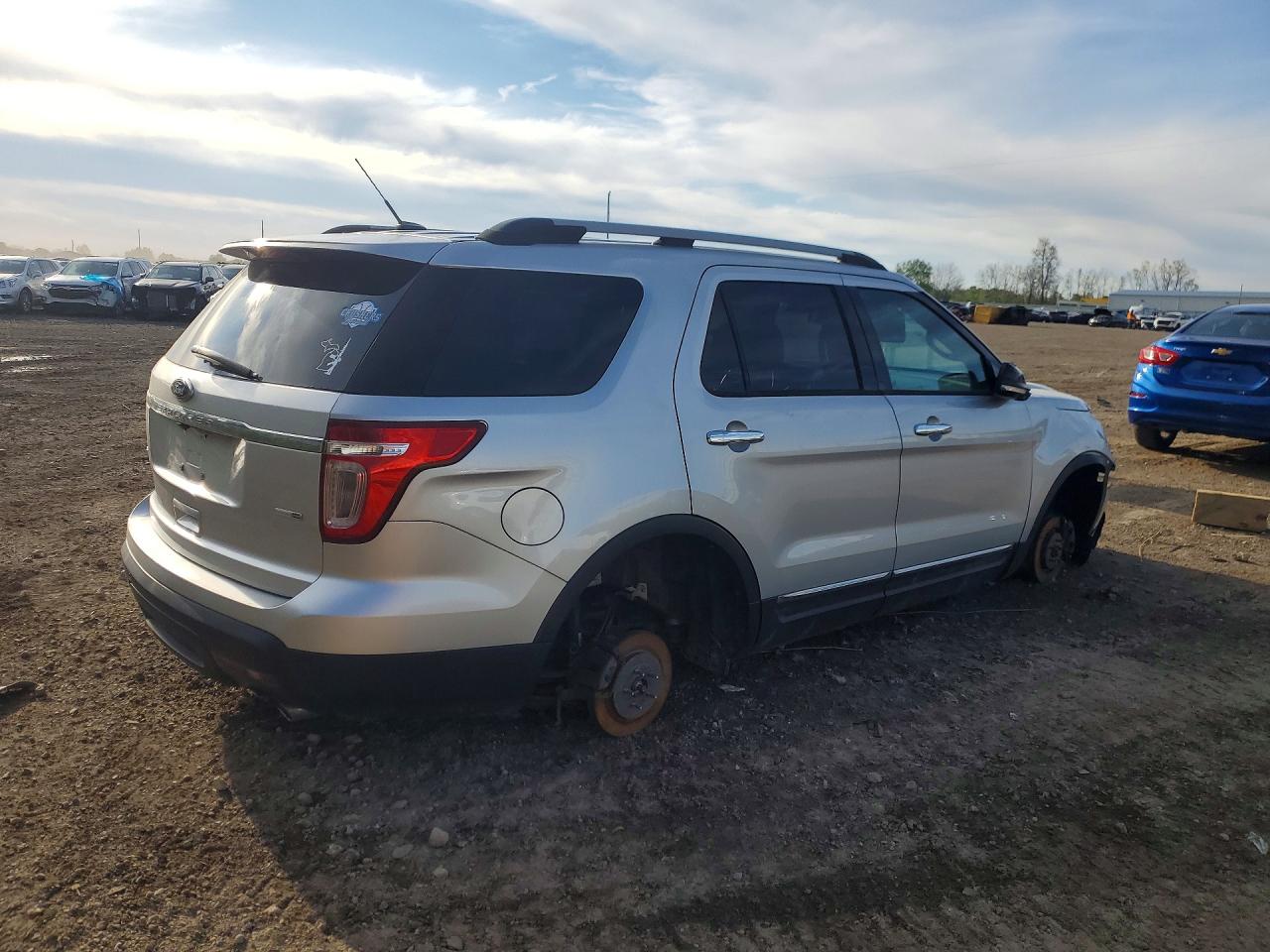 2015 FORD EXPLORER