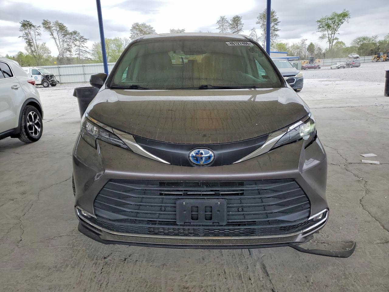 2024 TOYOTA SIENNA