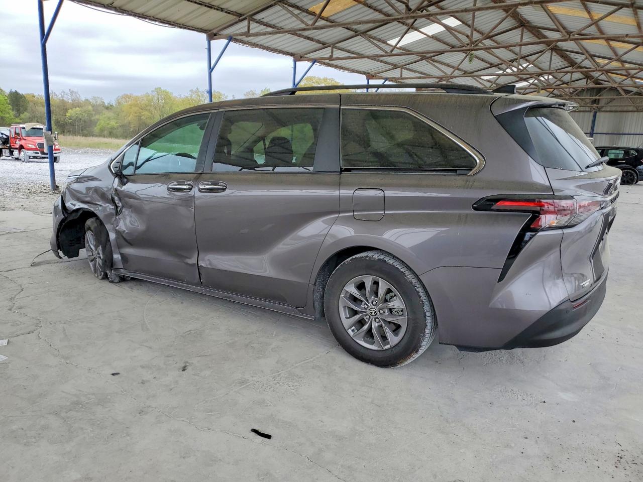 2024 TOYOTA SIENNA