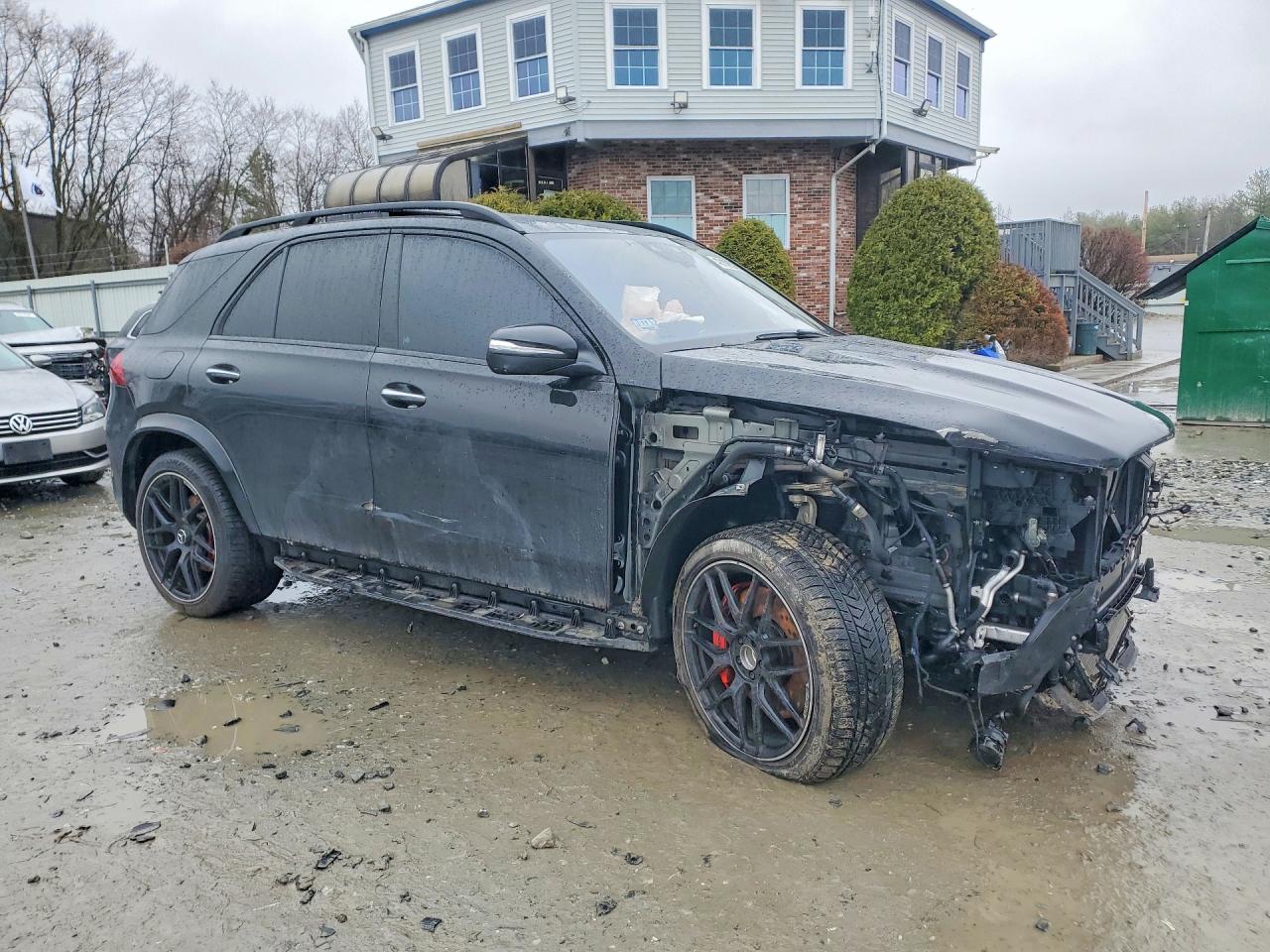 2025 MERCEDES-BENZ GLE-CLASS