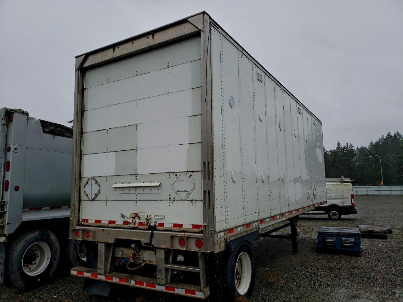 2011 GGSD DRY VAN TR