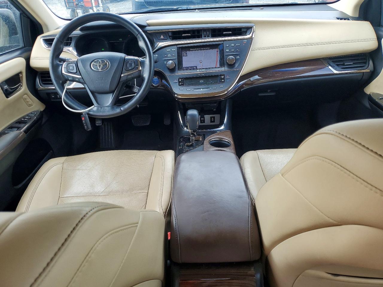 2014 TOYOTA AVALON
