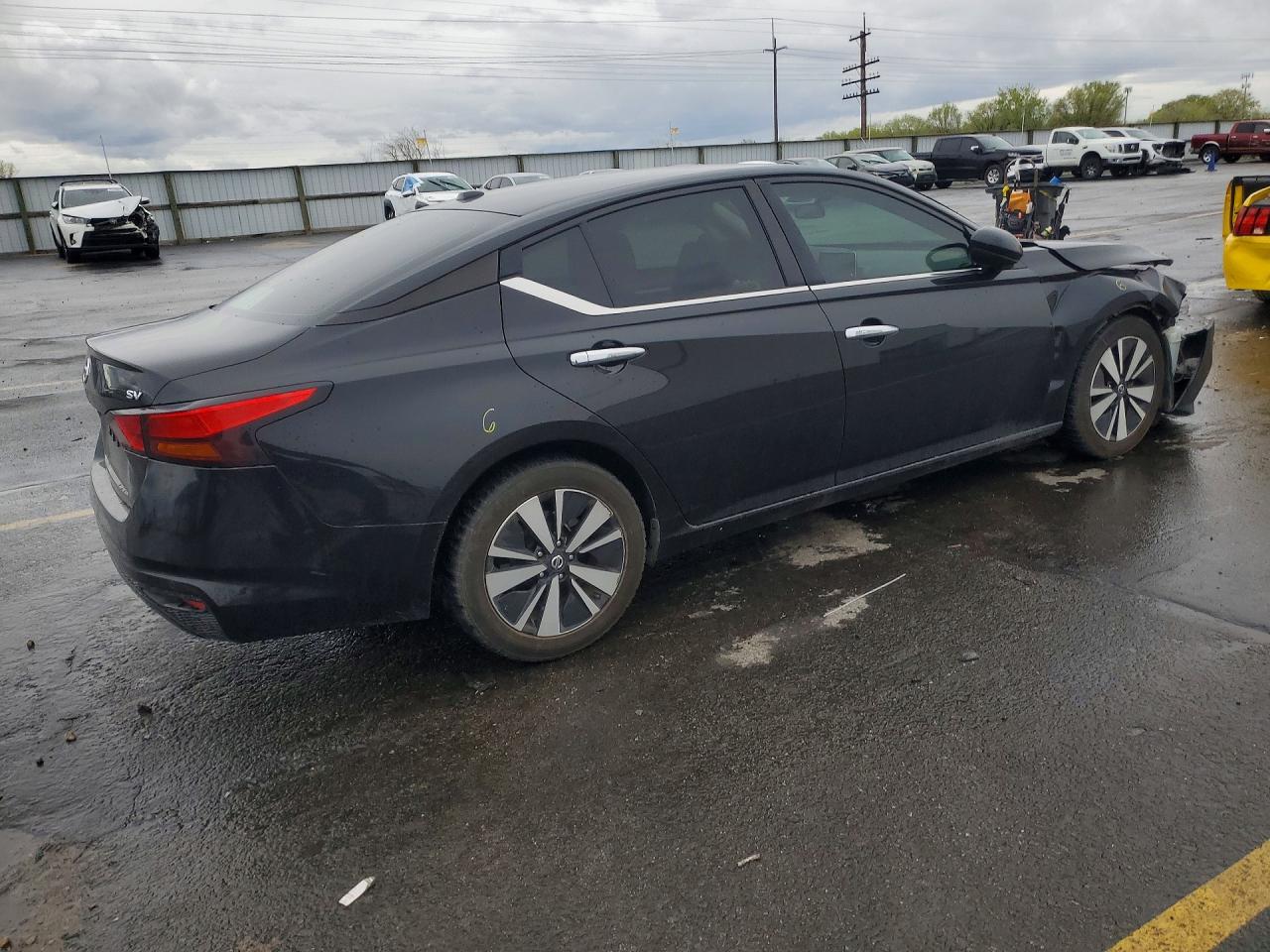 2022 NISSAN ALTIMA