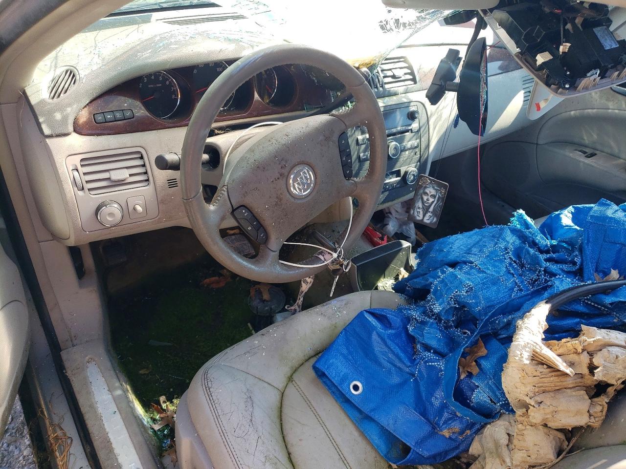 2011 BUICK LUCERNE