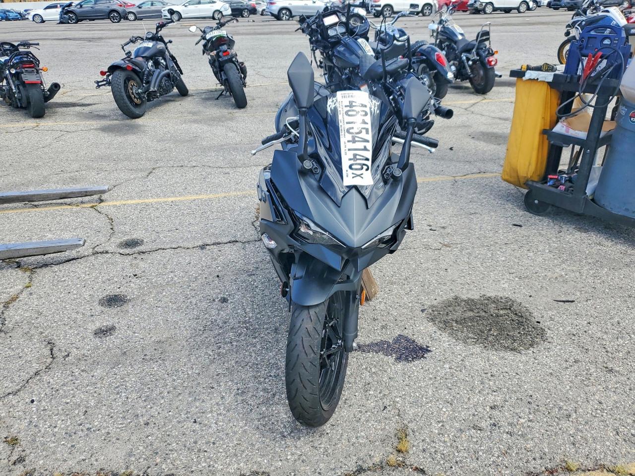 2026 KAWASAKI EX