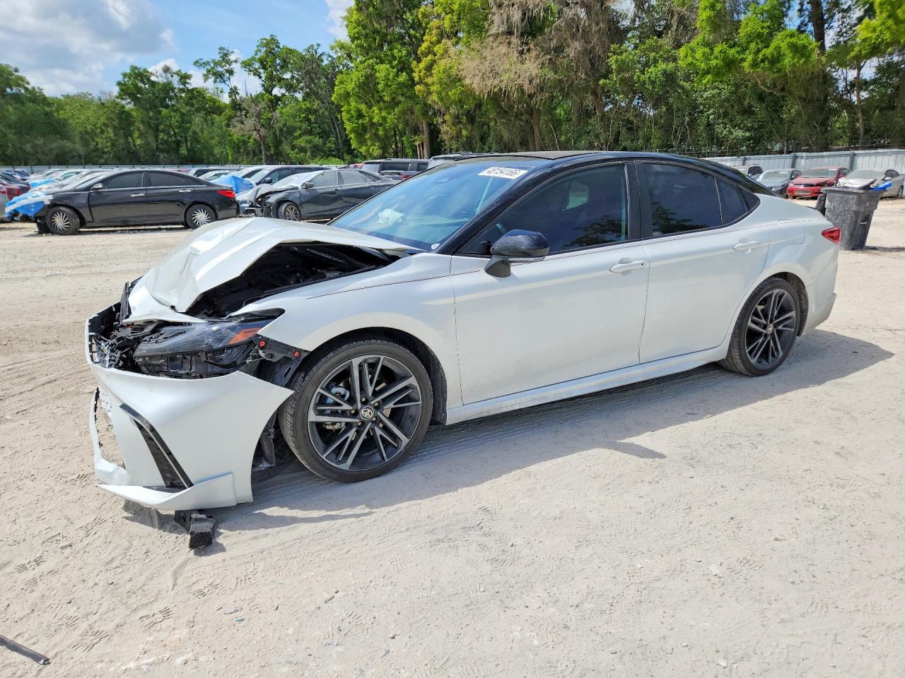 2025 TOYOTA CAMRY