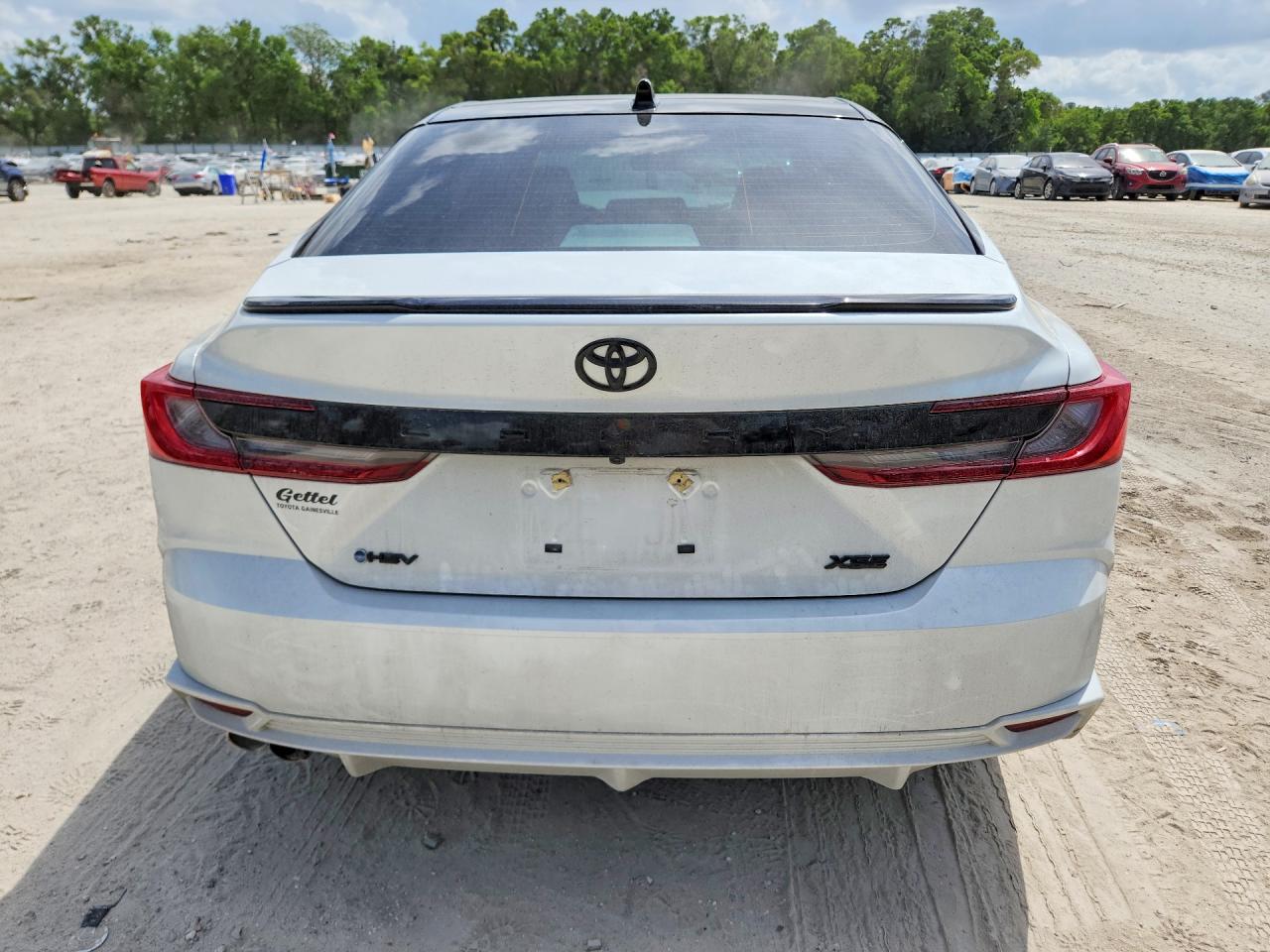 2025 TOYOTA CAMRY
