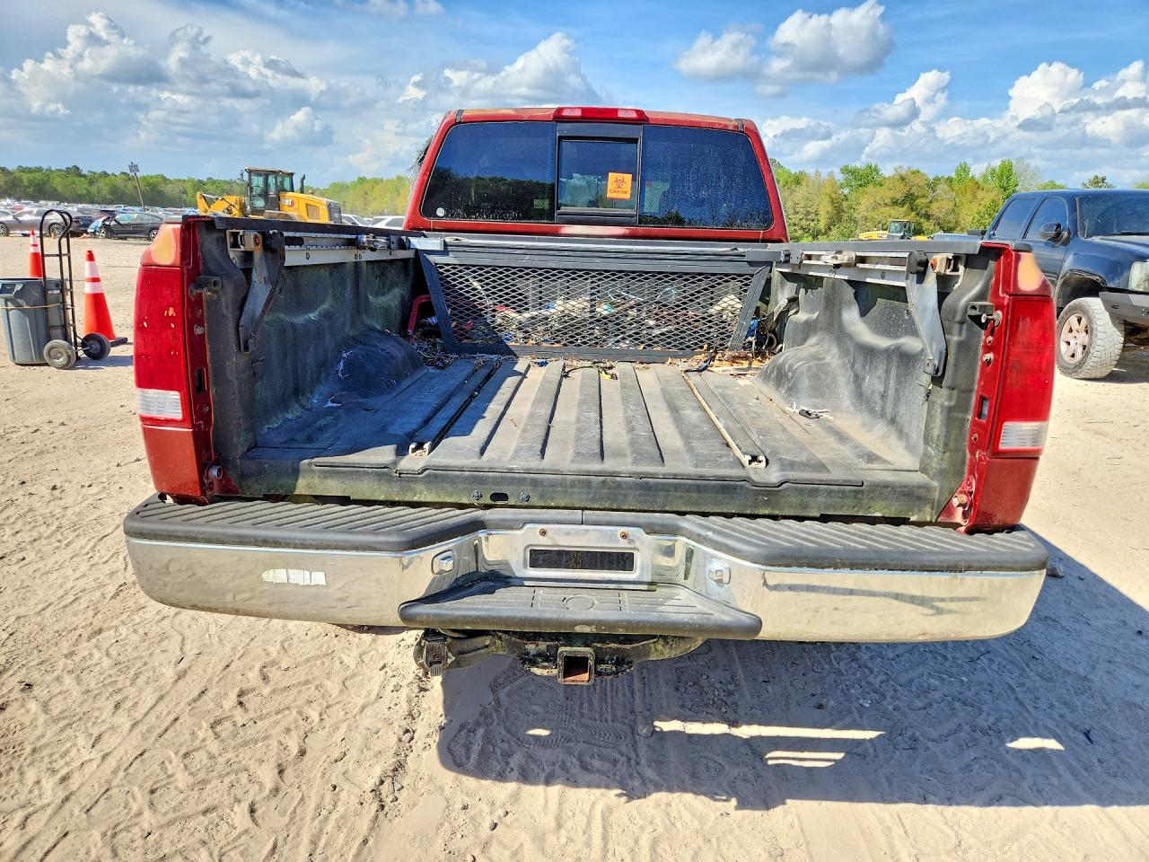 2004 NISSAN TITAN