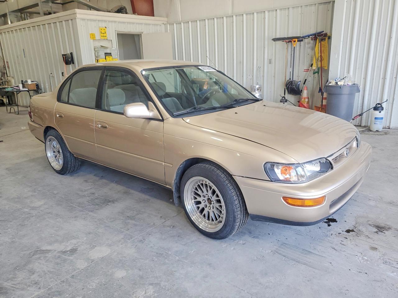 1996 TOYOTA COROLLA