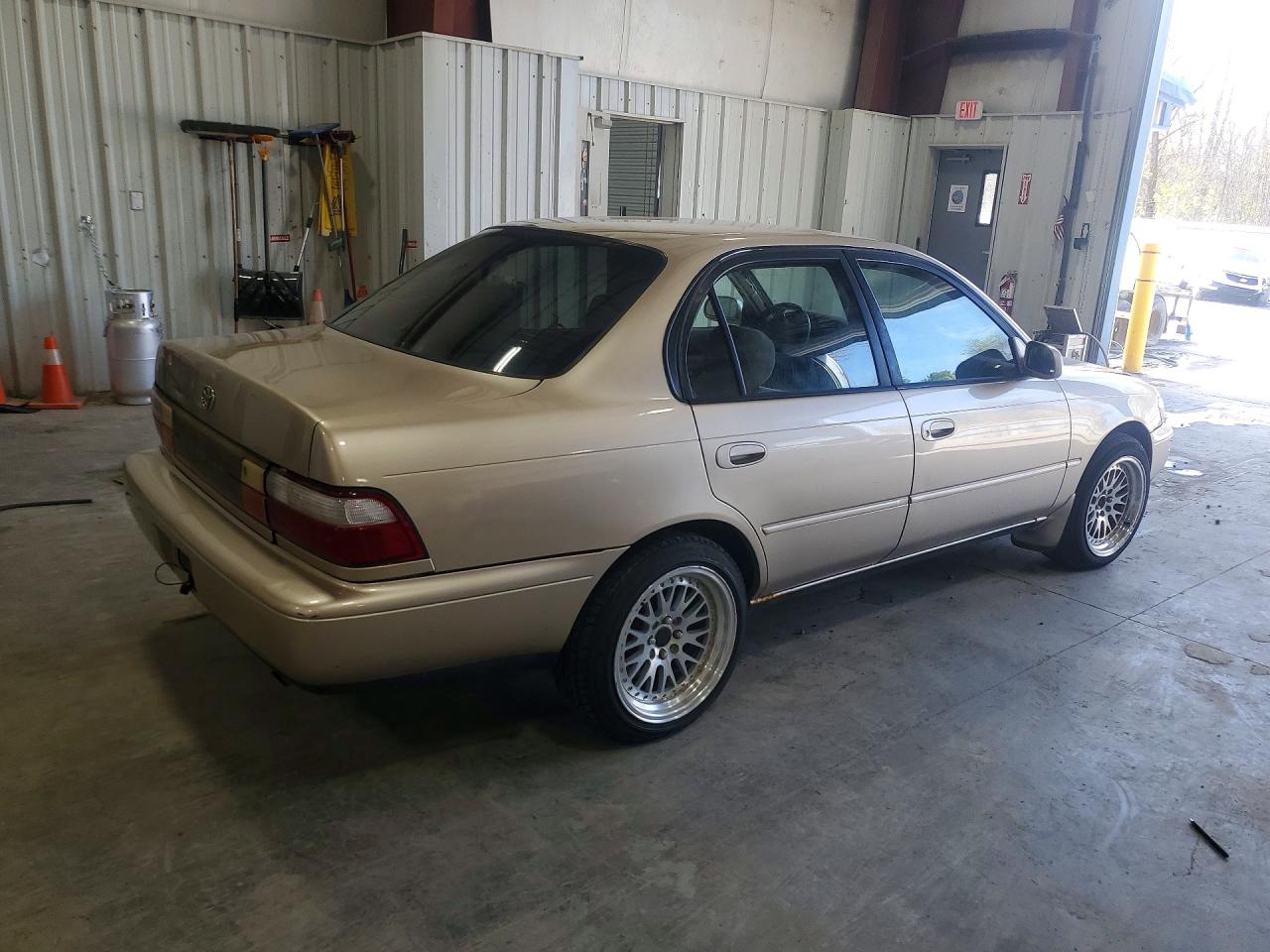 1996 TOYOTA COROLLA