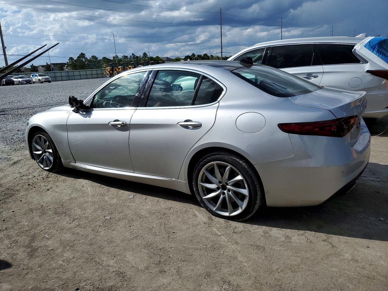 2021 ALFA ROMEO GIULIA
