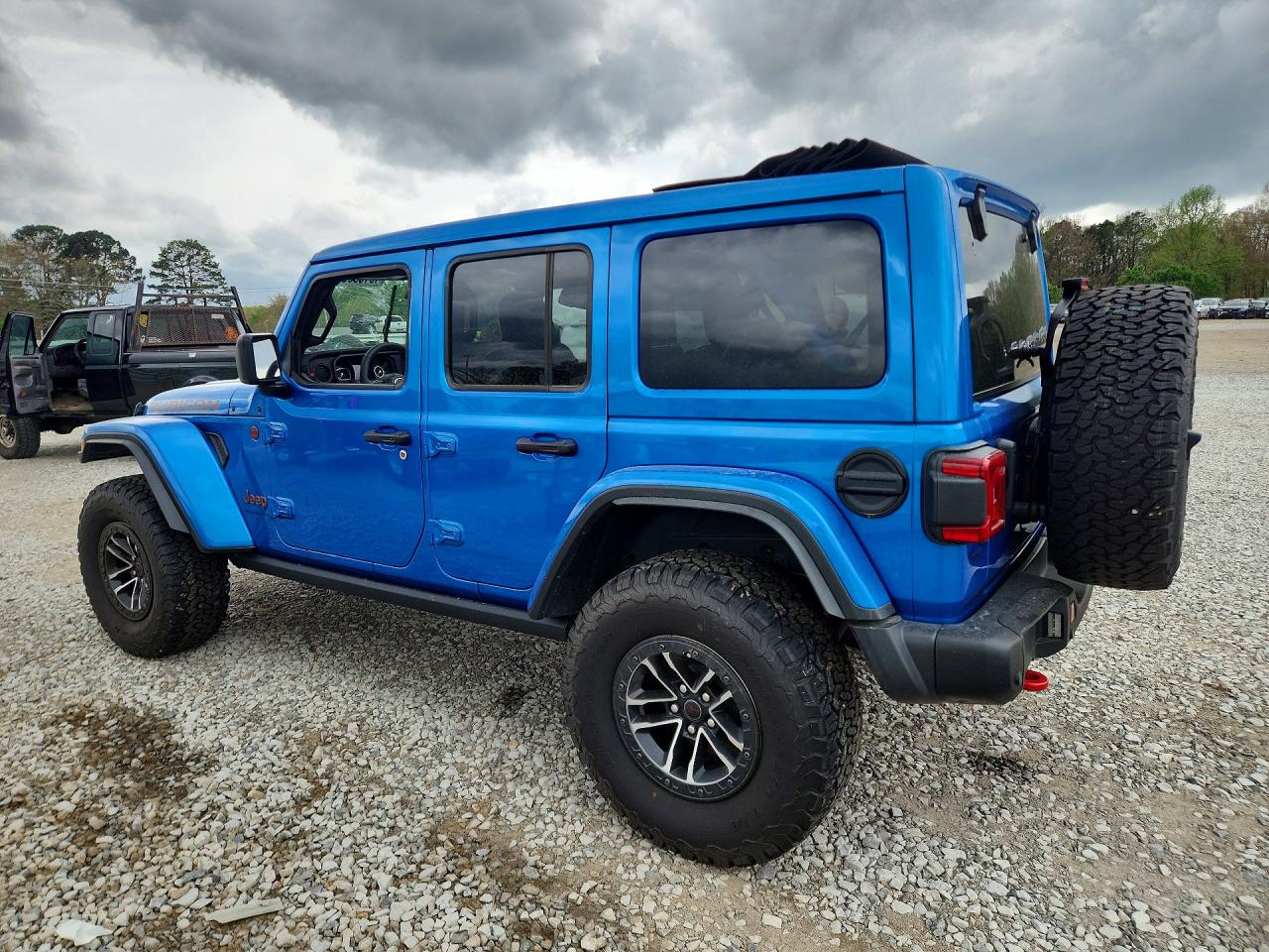 2025 JEEP WRANGLER