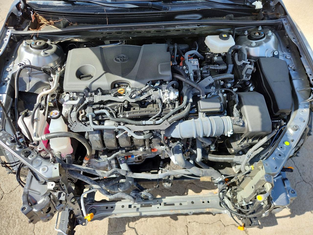 2025 TOYOTA CAMRY