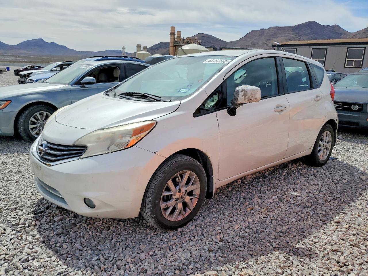 2016 NISSAN VERSA