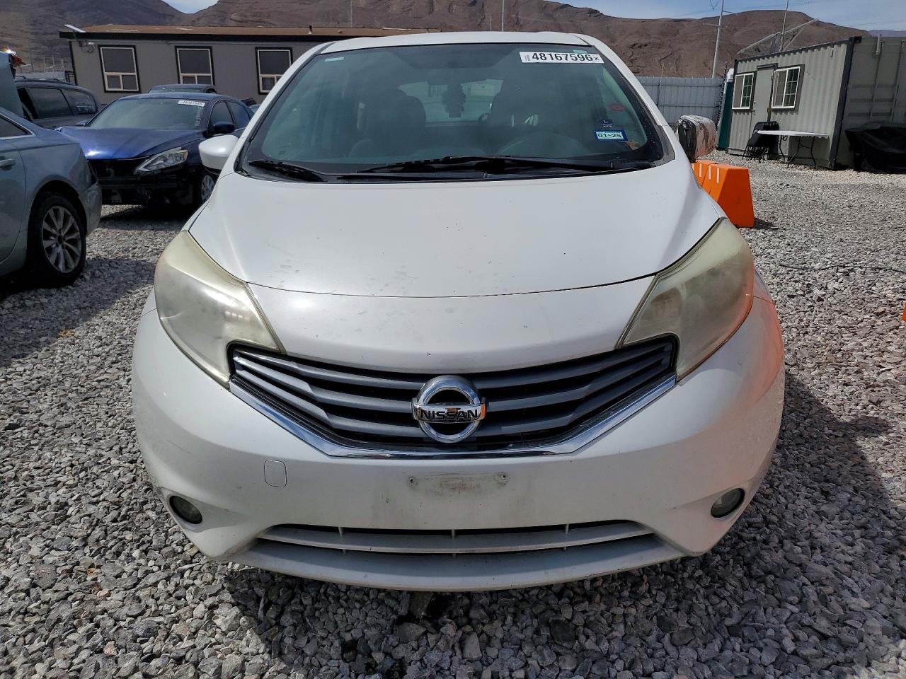 2016 NISSAN VERSA