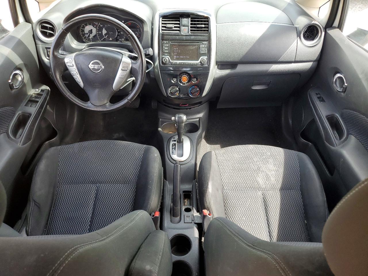 2016 NISSAN VERSA