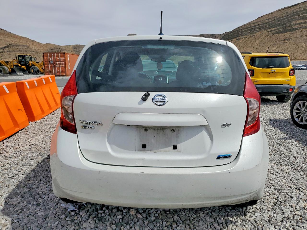 2016 NISSAN VERSA