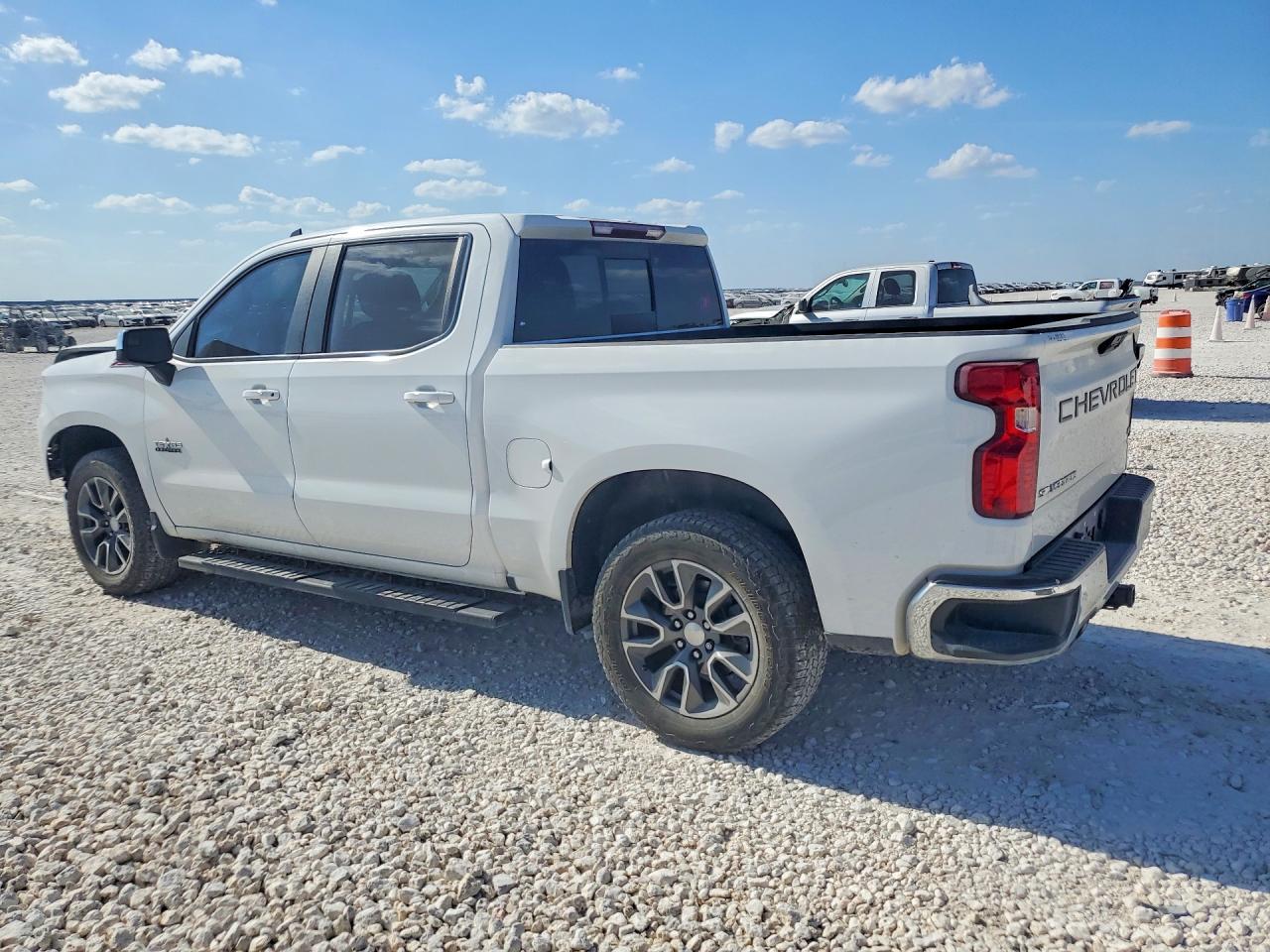 2022 CHEVROLET SILVERADO