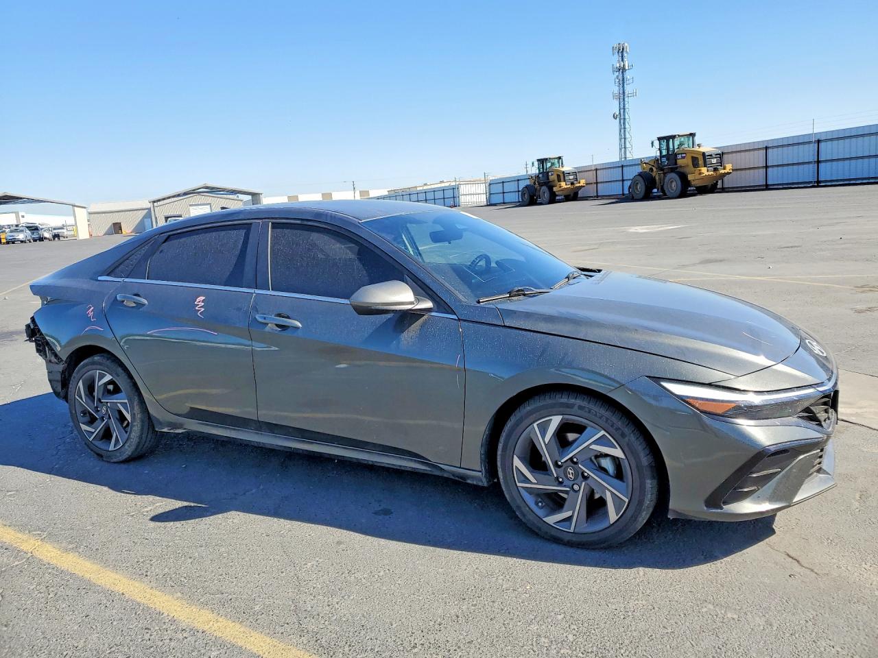 2024 HYUNDAI ELANTRA
