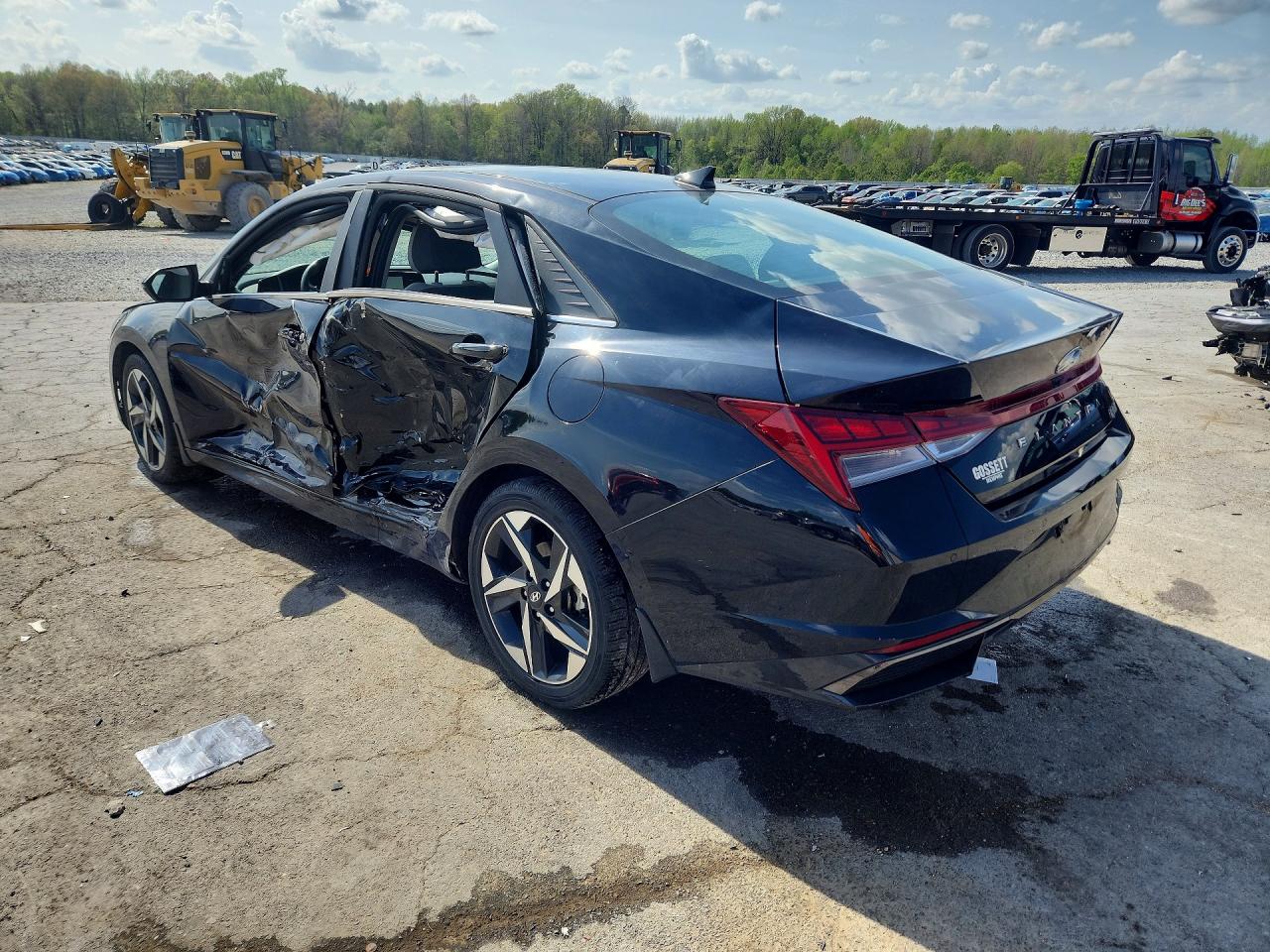 2023 HYUNDAI ELANTRA