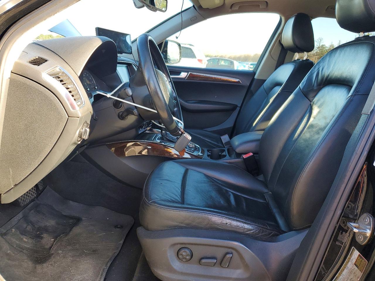 2012 AUDI Q5