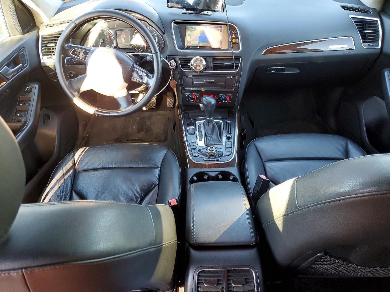2012 AUDI Q5