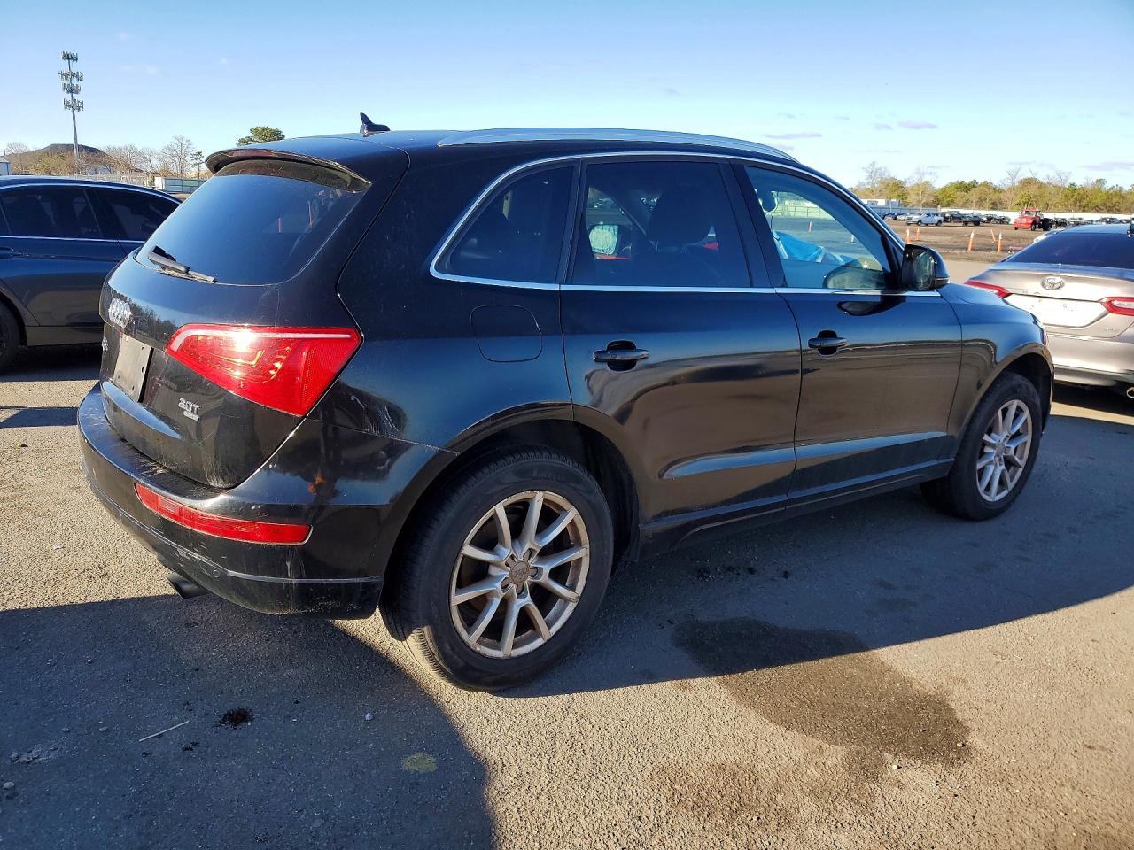 2012 AUDI Q5