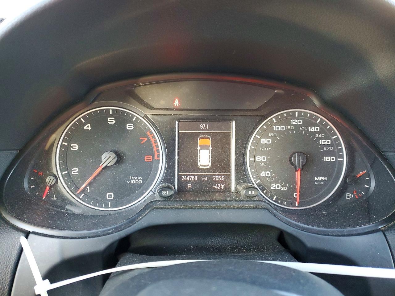 2012 AUDI Q5