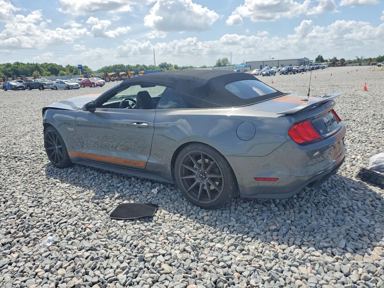 2022 FORD MUSTANG