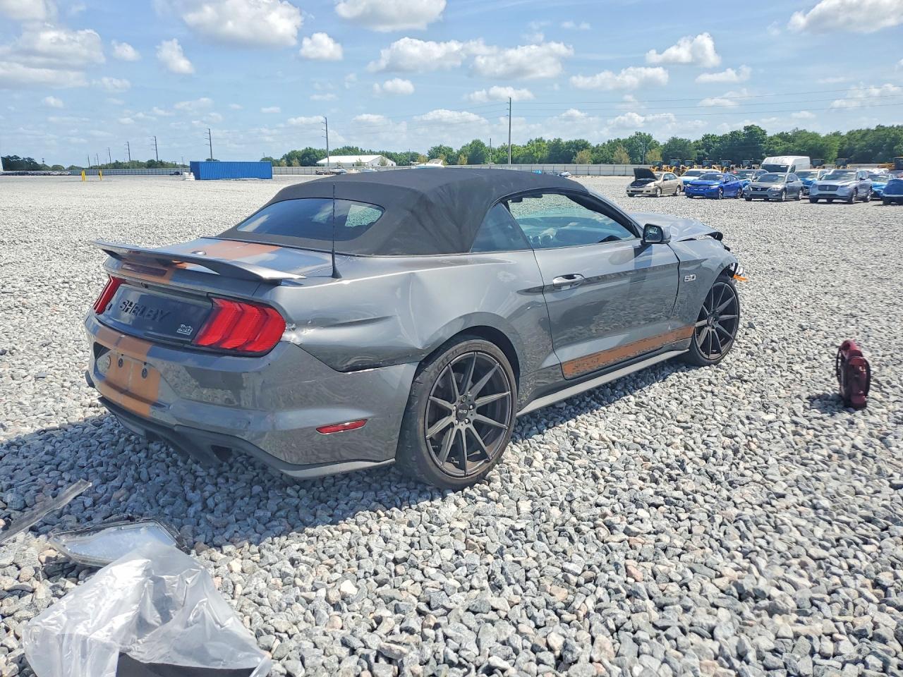 2022 FORD MUSTANG