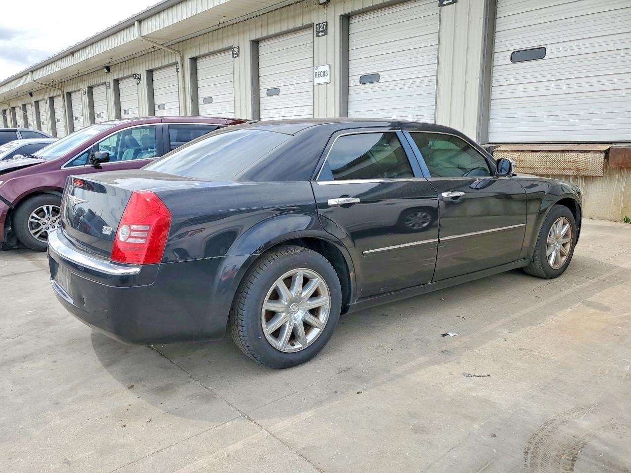 2009 CHRYSLER 300