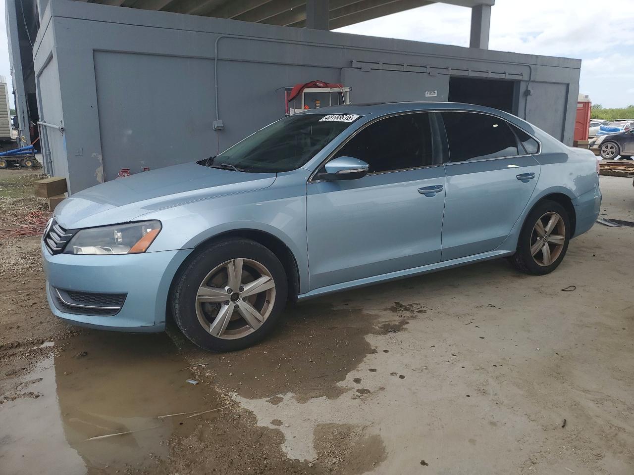 2012 VOLKSWAGEN PASSAT