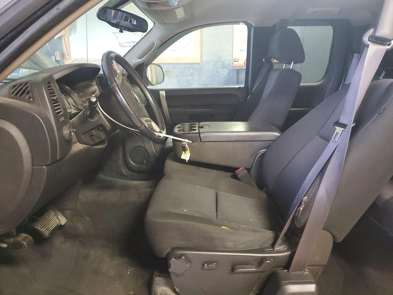2011 CHEVROLET SILVERADO